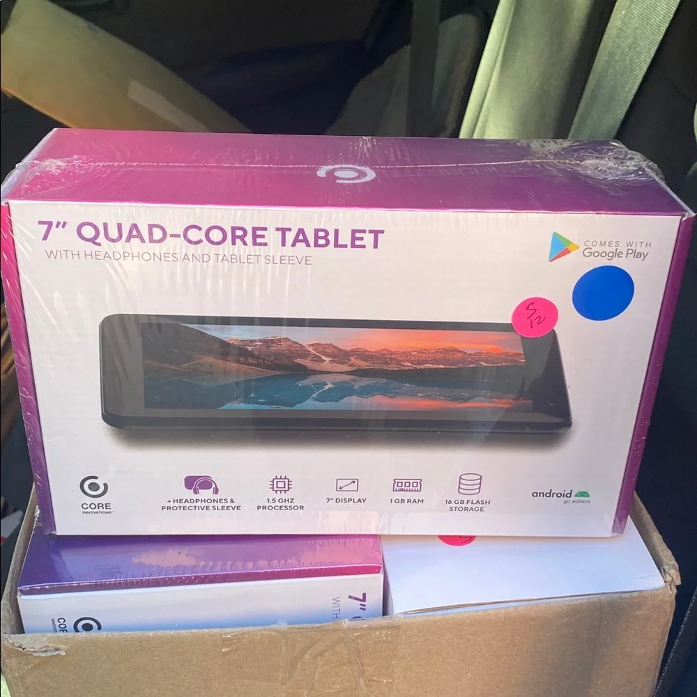 7" Quad-Core Tablet - Picture 1 of 4